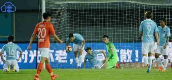  那不勒斯客场惨败保级形势危急  